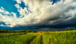 Der Sturm kommt ... / ***