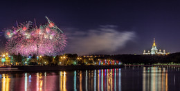 Internationaler Feuerwerkswettbewerb in Moskau 2015 / ***