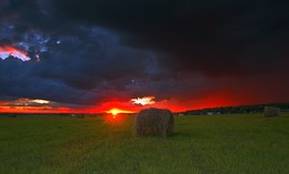 Sonnenuntergang vor dem Sturm / ***