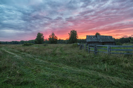 Sonnenuntergang über Tuyloy / ***