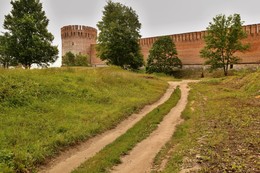 Die Straße von Fortress / ***