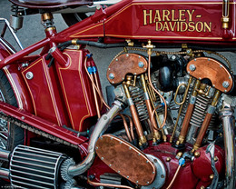 Urbanometriya. Harley in der Stadt. / ***