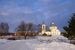 Kirche des Erzengels Michael, des Dorfes Russian Selitba / ***