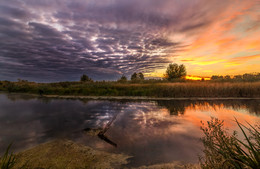 Jenseits der Wolken Wolken ... / ***