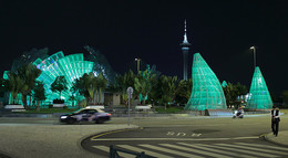 Nacht von Fernsehenturm in Macao / ***