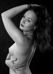 Viktoria / ***