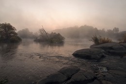 Alarm Morgengrauen. / ***