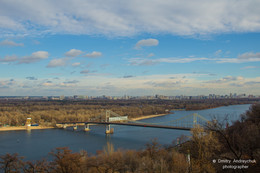 Das linke Ufer von Kiew / ---