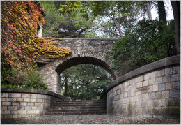 Autumn in Girona / ***