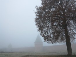 Herbst, Nebel, Fortress / ***
