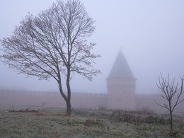 Herbst, Nebel, Fortress 4 / ***