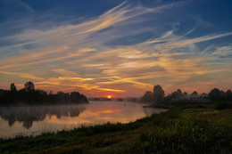 August der Morgendämmerung / ***