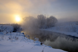Morgendämmerung, Nebel, Frost .. / ***