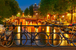 Amsterdam Night / ***