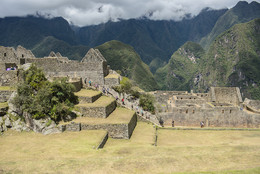 Machu Picchu / ***