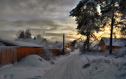 Winterabend im Dorf / ***