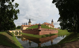 Nesvizh Castle / ***