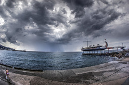 Yalta / sony nex7 e16+fish