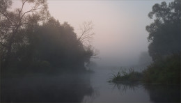 Vor der Morgendämmerung / ***