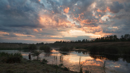 Am Abend Sonnenuntergang / ***