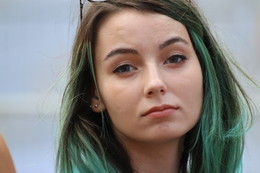 &nbsp; / ***