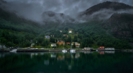 Lysifjord Norwey / Lysifjord Norwey