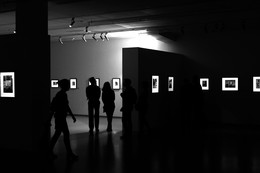 Ausstellung / ***