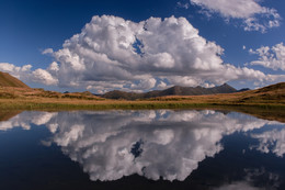 Moorsee / Wolkenspiegelung beim Moorsee in Pusterwald Murtal in der steiermark.