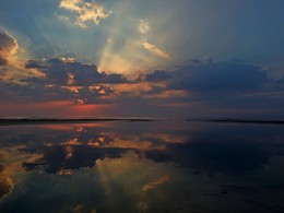 Abendstimmung am Meer / ***