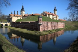 Nesvizh Castle / ***