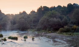 Morgendämmerung am Wildwasser / ***