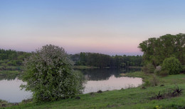 Abend im Dorf / ***