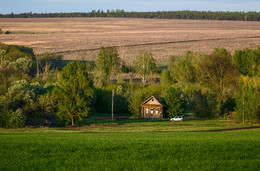 Haus im Dorf ... / ***
