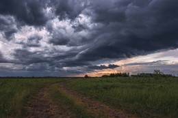 Vor dem Sturm / ***