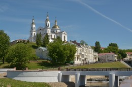 Brücke / ***