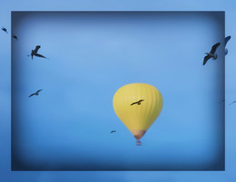 Fly Away With Me / https://www.youtube.com/watch?v=bPXne9oS91s