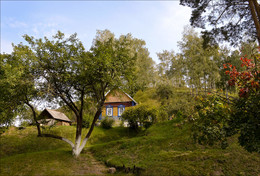 Little House auf dem Hügel / ***