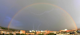 Gewitter und ein Regenbogen / ***