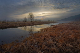 Herbst Morgendämmerung / .....