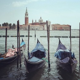 Venedig / ***