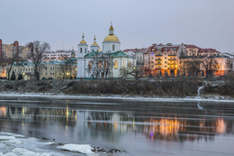 Epiphany Kathedrale / ***