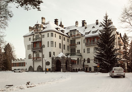 Winter-Schloss / ***