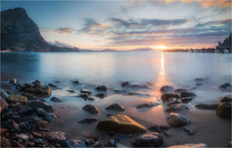 Ein neuer Tag in der Neuen Welt / ***