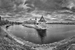 Pskov / ***