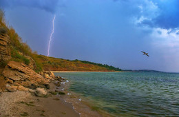 Im Sturm / http://www.youtube.com/watch?v=s7QXiwa9A1M