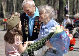 Ein Treffen der Generationen / ***