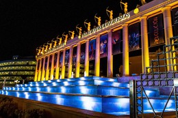 Rhythmen der Stadt / Tenerife palacio de congresos. Las Americas