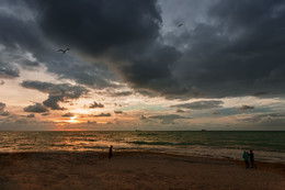 Abendstimmung am Meer / ***