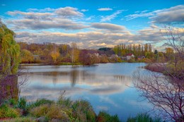 Herbst-Landschaft / ***