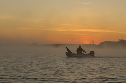 Im Morgengrauen / ***